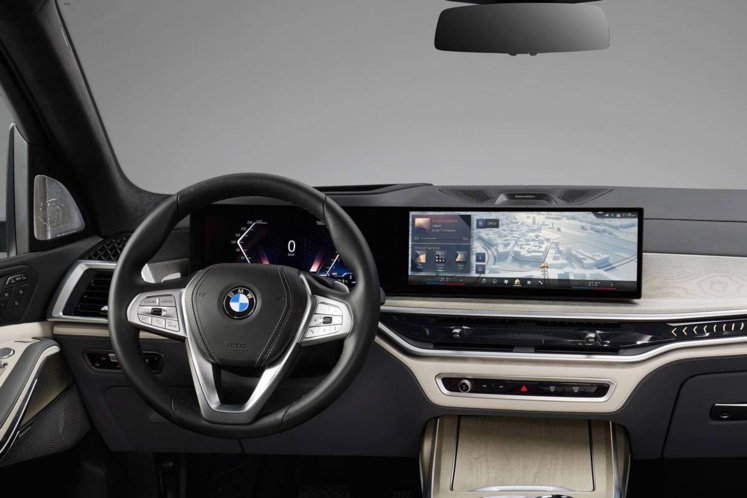 La nouvelle mise à jour iDrive de BMW réduit les distractions au volant