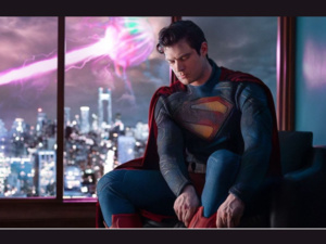 David Corenswet prend son envol en Superman pour 'Superman: Legacy