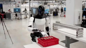 ​Les Humanoïdes Optimus de Tesla entrent déjà en action dans les usines