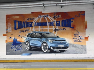 ​Ford: Recrutement stratégique de chez Tesla et Apple pour des voitures électriques abordables