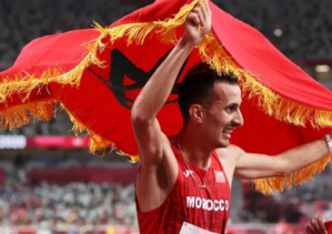 ​Soufiane El Bakkali : Et une 1ère médaille d'or olympique sur 3000 m steeple pour le Maroc