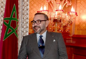 SM Le Roi Mohammed VI honore Soufiane El Bakkali, le champion olympique