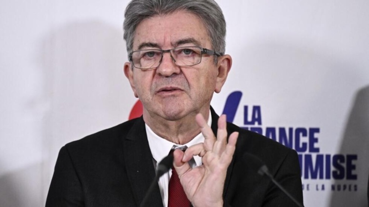 Jean- Luc Mélenchon , une procédure de destitution et un défi lancé à Macron pour un gouvernement de Gauche sans la France Insoumise !