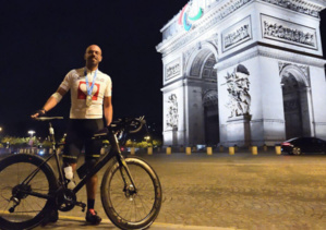 Le Marocain Ichem Zaher réalise l’exploit de l’Enduroman, triathlon extrême reliant Londres et Paris