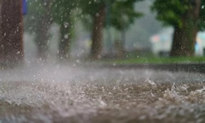 Des averses record : Jusqu’à 50mm de pluies attendues de jeudi à dimanche