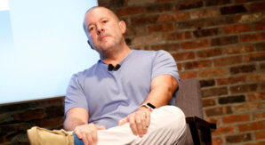 L'IA à la conquête des smartphones : Jonathan Ive et OpenAI en action