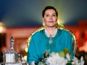 Marrakech : S.A.R. la princesse Lalla Hasnaa et S.E. Sheikha Al Mayassa Bint Hamad Al Thani président le dîner de gala de la “Fashion Trust Arabia”