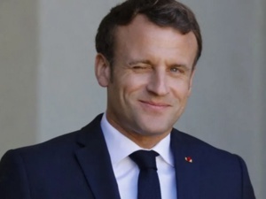 Bienvenue, finalement, M. Macron !