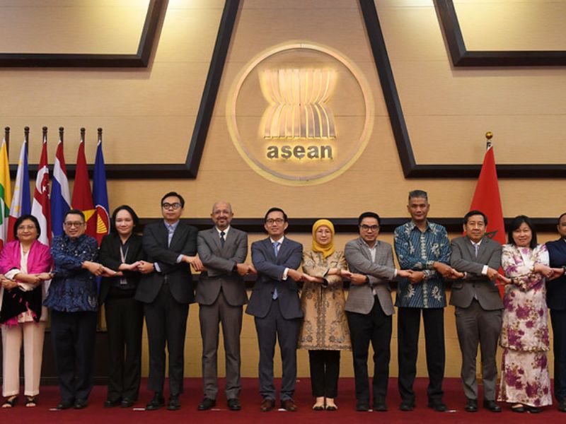 Maroc et ASEAN : Union pour l'avancée des énergies renouvelables, véhicules électriques, transport maritime et smart cities…