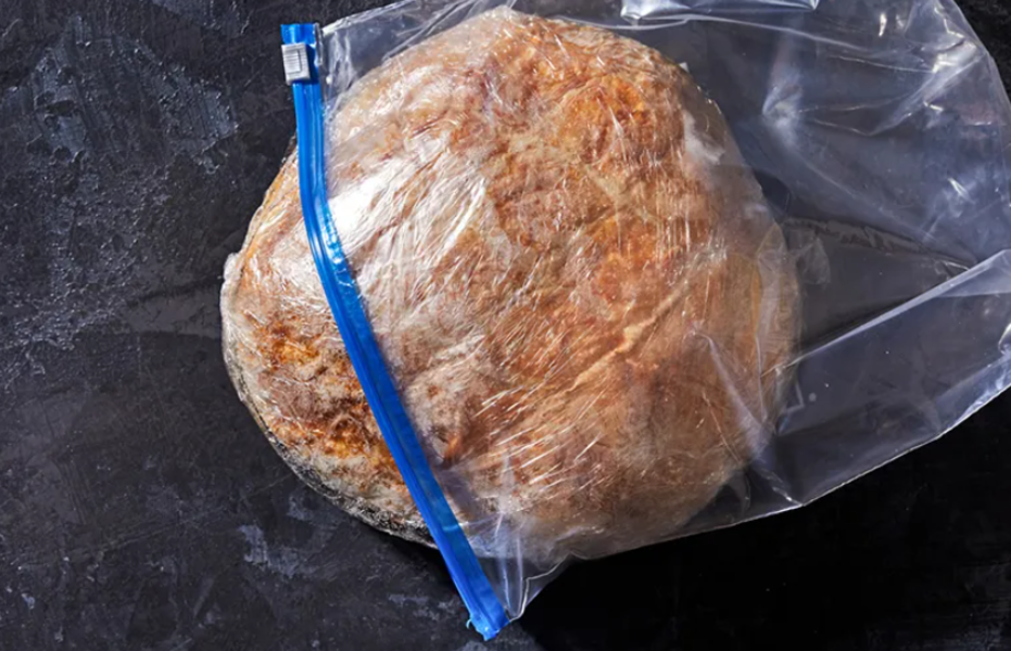 Combien de temps peut-on conserver le pain au congélateur ?