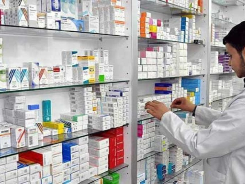 Réduction de 58 % : une baisse significative des prix de 16 médicaments essentiels