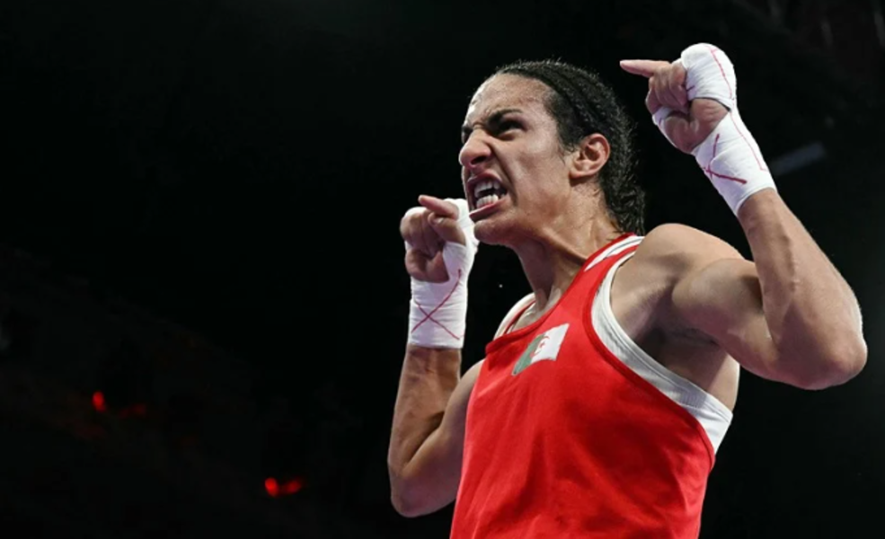 La Fédération Internationale de Boxe maintient que Imane Khelif serait un "homme"