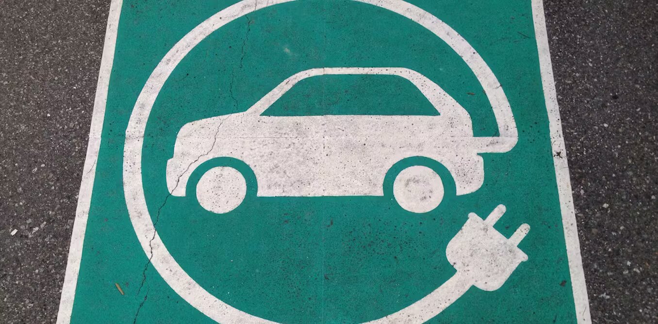 L'ignorance freine l'adoption des voitures électriques : une étude révélatrice