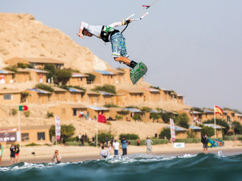 Dakhla : Destination de rêve pour les champions de kitesurf en 2024 !