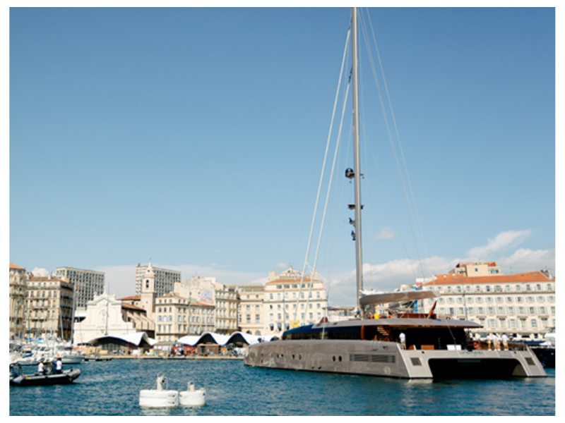 Art Explora fait escale à Tanger et Rabat avec son bateau-musé