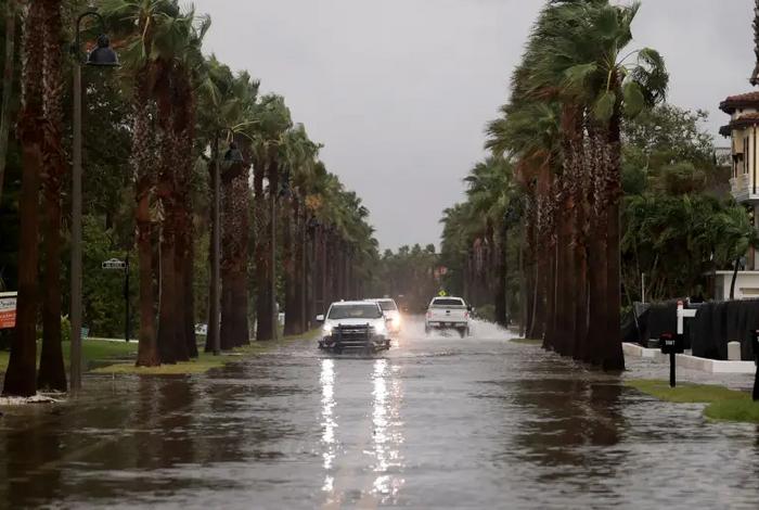 Ouragan Helene : Les voitures électriques en hauteur pour échapper au désastre !