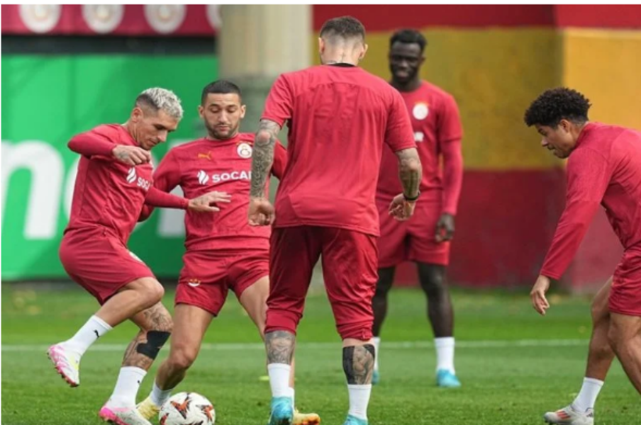 Galatasaray : Hakim Ziyech reprend les entraînements collectifs après avoir contracté une blessure