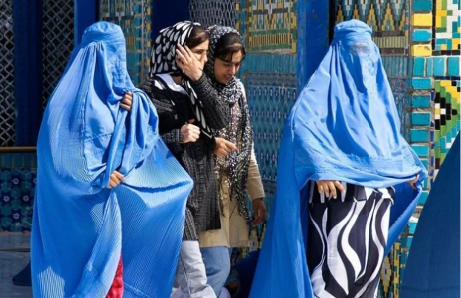 Afghanistan : les Talibans interdisent aux femmes de faire entendre leur voix