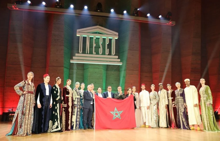 Le caftan marocain, étoile de la Semaine Arabe à l’UNESCO