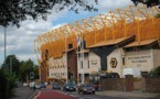 Premier league : le stade de Wolverhampton  a pris feu cette nuit !