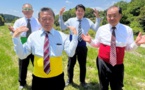 Japon : ces "grands-pères" sont devenus des stars de TikTok 