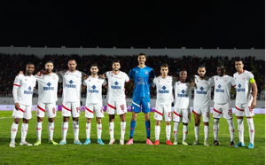 Le Wydad de Casablanca s'impose (2-1) et rejoint l'AS FAR à la 4ᵉ place