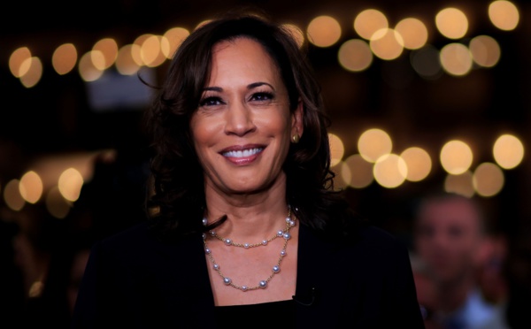 Les bijoux de la vice-présidente Kamala Harris cartonnent ! 