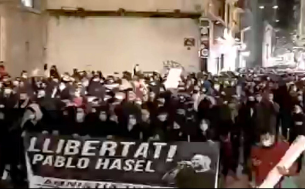 Espagne: violentes émeutes suite à l’arrestation d’un rappeur
