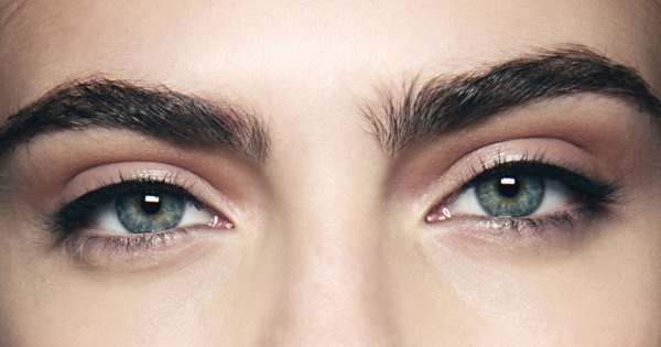 Voici comment avoir de beaux sourcils