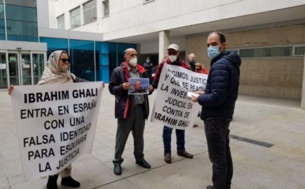 Madrid bénit la torture en Algérie