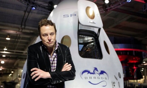 Selon Elon Musk, SpaceX serait au bord de la faillite 