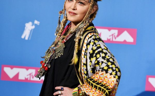 Madonna compare Poutine à Hitler dans une vidéo en soutien à l'Ukraine