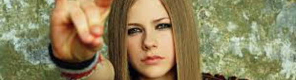 Avril Lavigne recrée la pochette de son premier album