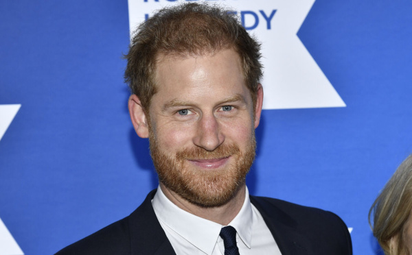 Les mémoires explosifs du prince Harry disponibles en librairie ce mardi