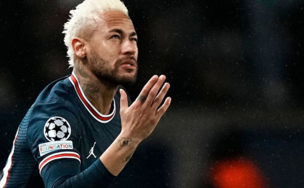 PSG : Neymar souffre d'une entorse de la cheville avec lésions ligamentaires