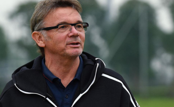 Philippe Troussier nommé sélectionneur du Vietnam