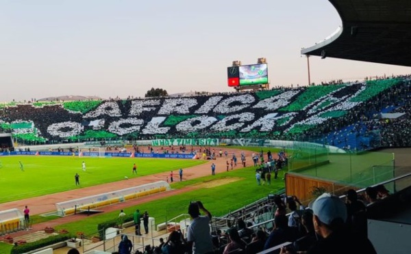 Des Tifos à couper le souffle : ici c'est le Raja