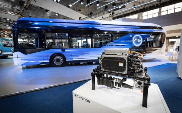 Le groupe Iveco et Hyundai dévoilent le nouveau bus urbain à hydrogène E-Y