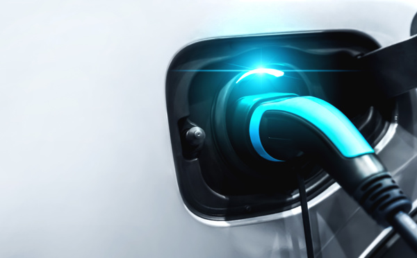 Innovations dans les batteries des voitures électriques : Bâtir un avenir plus vert