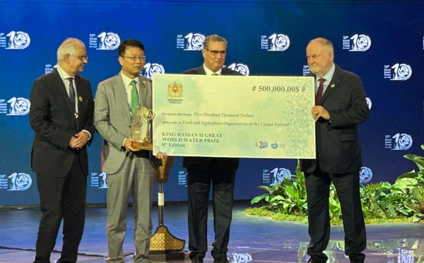 Remise du Grand Prix Hassan II de l'Eau à la FAO 