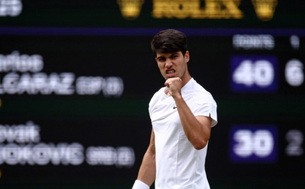 Tennis : Carlos Alcaraz remporte Wimbledon pour la deuxième fois d'affilée