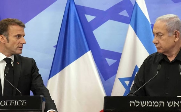 Tensions franco-israéliennes : vers un procès contre Macron ?