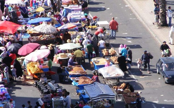 Casablanca face aux marchands ambulants