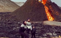 Islande : Ils jouent au volley-ball près d’un volcan en éruption.