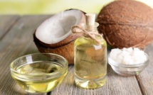 Huile de coco &amp; Cheveux : quels bienfaits ? 