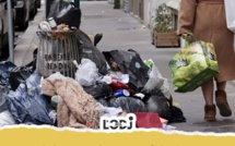 Grève des éboueurs : 5 400 tonnes de déchets non ramassées à Paris.