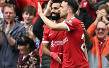 Premier League : Liverpool s'accroche, Chelsea s'enfonce