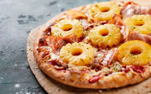 Et si l’ananas devenait l’ennemi public des pizzas ?